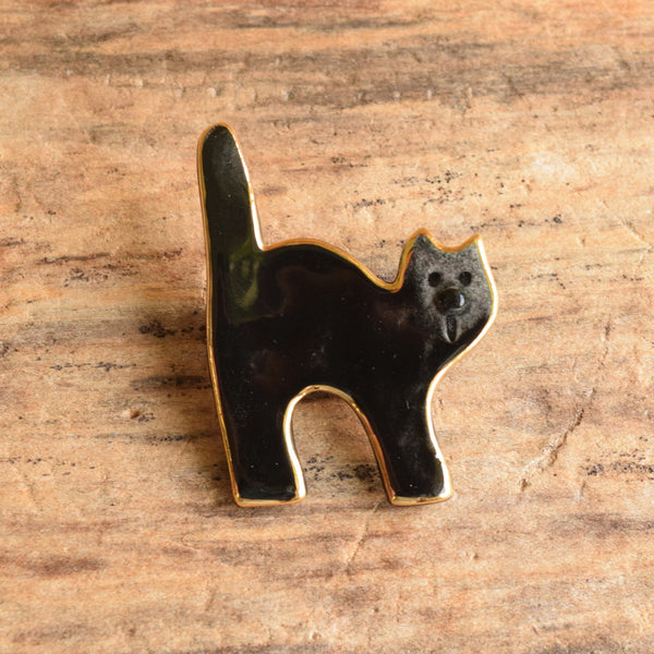 Black ceramic cat brooch