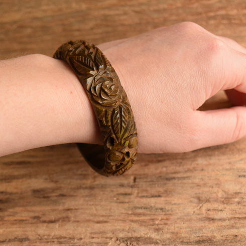 Green Rose Carved & Pierced Marbled Bakelite Bangle