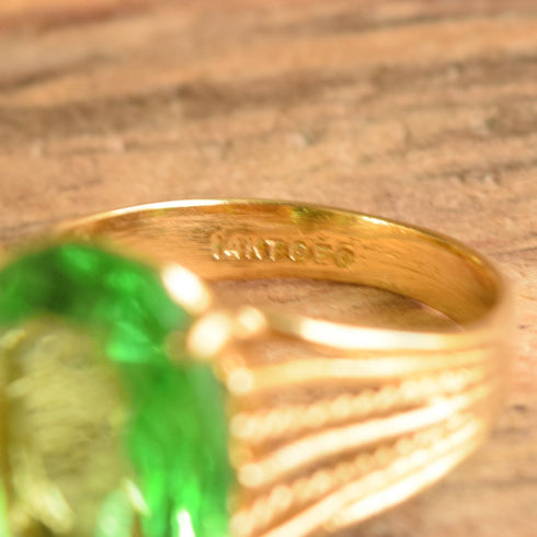 Green Cocktail Ring - Size 9