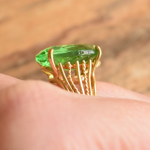 Green Cocktail Ring - Size 9
