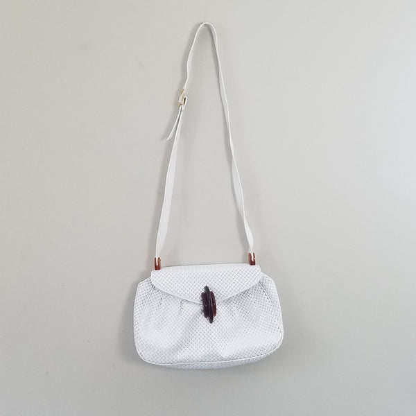 Vintage White Woven Leather Cross Body Bag with Brown Plastic Clasp