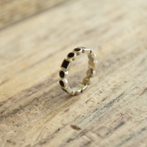 Square and Circle Band Ring - Size 8