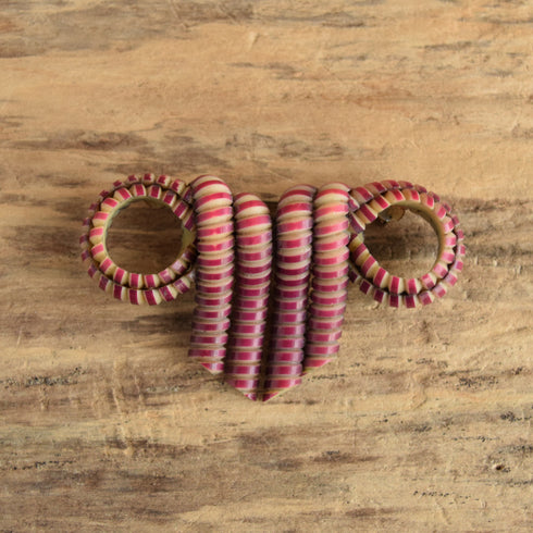 liquorice bow brooch red vintage