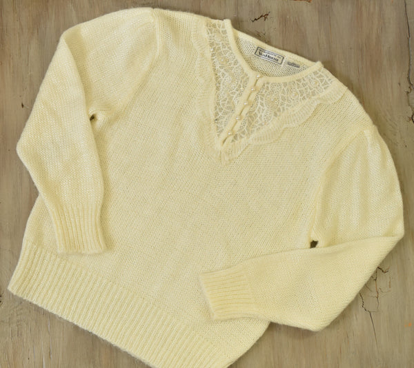 1980's cream knit sweater