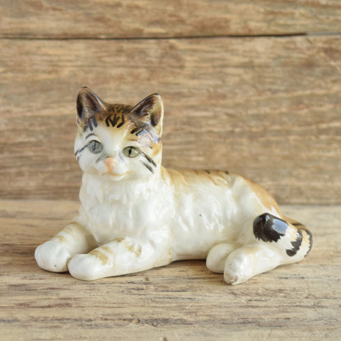 Vintage cat figurine made in japan