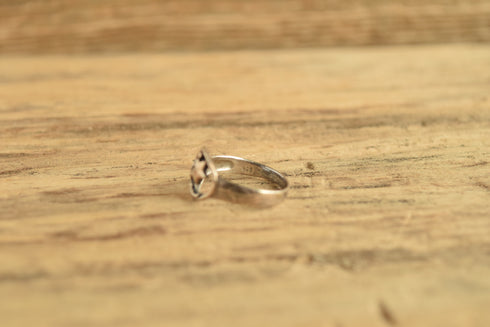 Moon and Star Ring - Size 8
