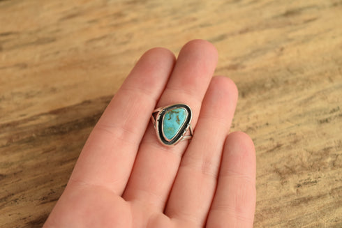 Turquoise Ring - Size 6 1/4