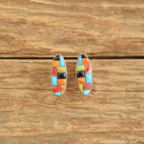 Cobblestone inlay oval earrings
