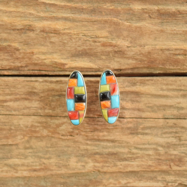 Cobblestone inlay oval earrings
