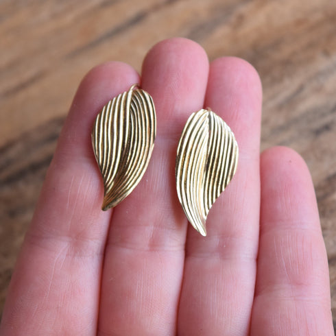 14k Yellow Gold Leaf Shaped Earrings