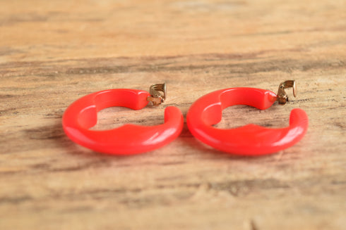 Juicy Berry Bakelite Hoop Earrings