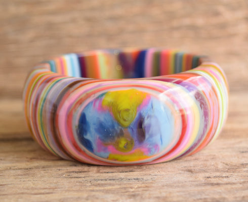 Sobral Jewelry Rainbow Layered Bullseye Bangle