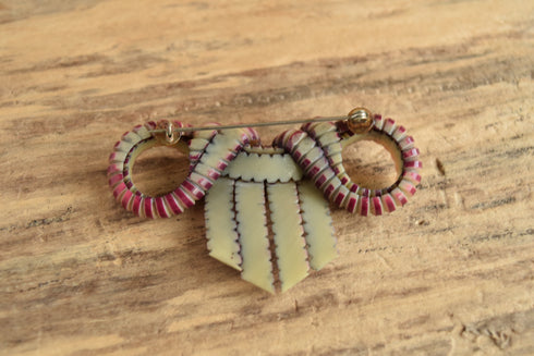 Liquorice Bow Brooch