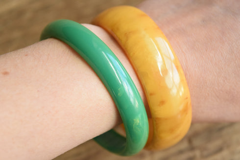 Rare Teal Green Bakelite Bangle