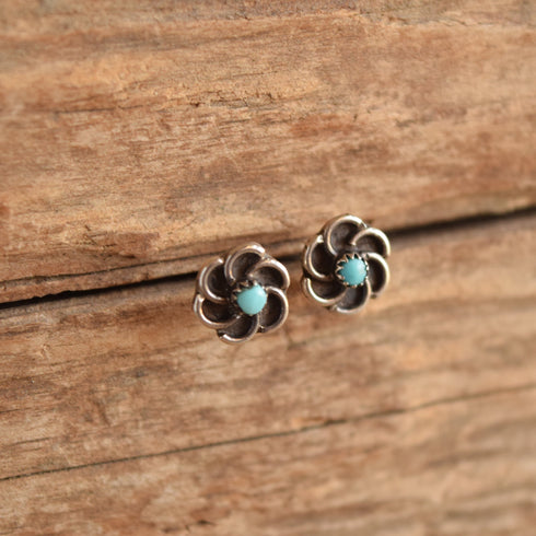 Turquoise Flower Stud Earrings
