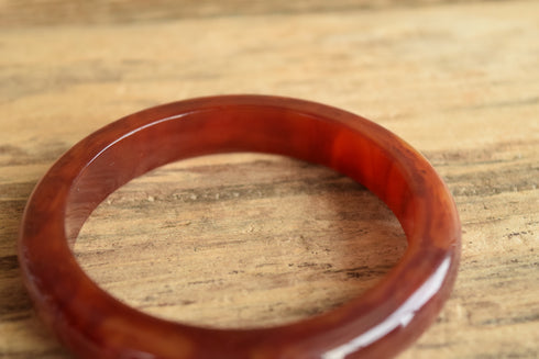 Semi-Translucent Red Marbled Bakelite Bangle