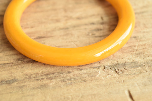 Yellow Marbled Tube Bakelite Bangle