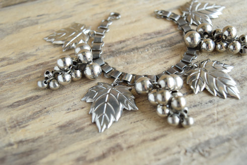 Dangle Grape Bracelet