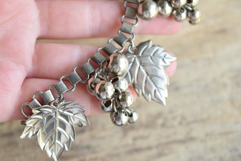 Dangle Grape Bracelet