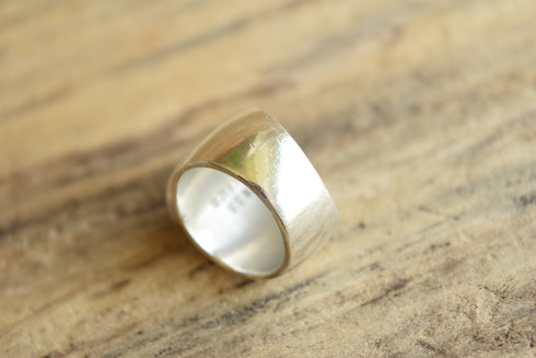 Onyx Wide Band Ring - Size 6