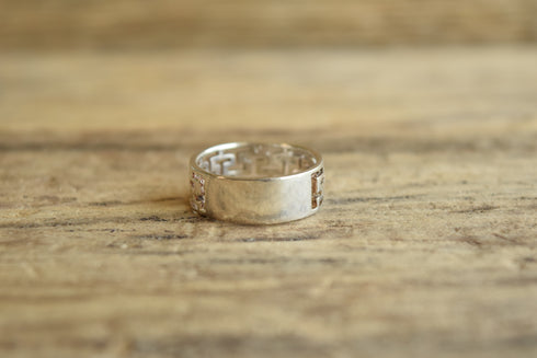 Sterling Cutout Ring - Size 7 1/4