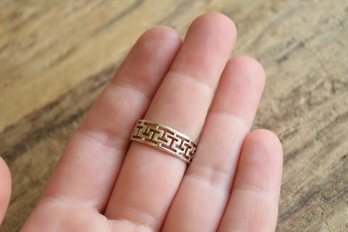 Sterling Cutout Ring - Size 7 1/4