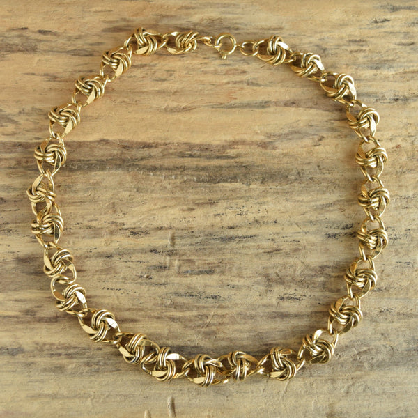 1980's chunky gold toned necklace