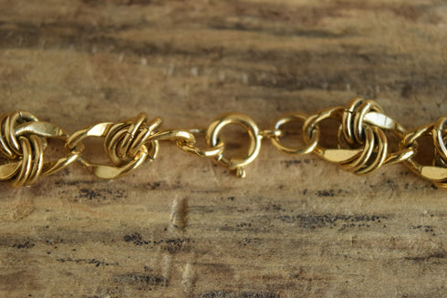 Chunky Golden Chain Necklace