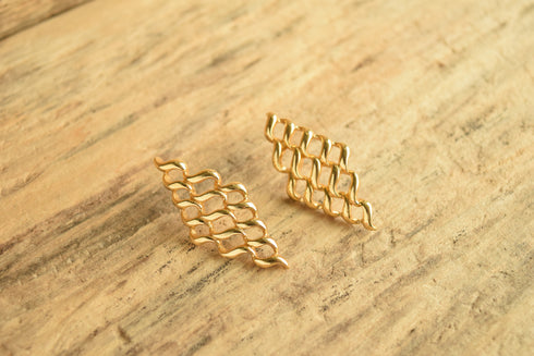 Golden Wavy Earrings