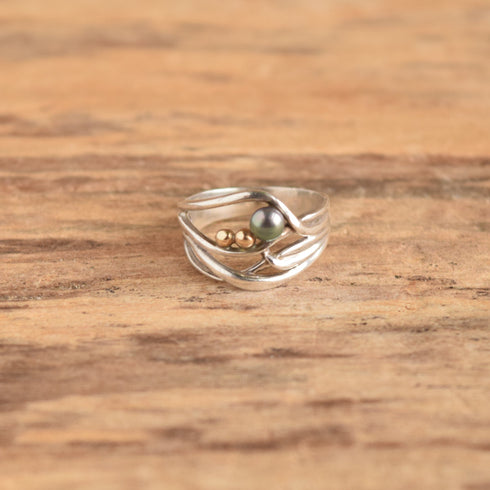 Pearl & 14k Drops Sterling Ring - Size 8.25