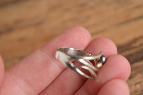 Pearl & 14k Drops Sterling Ring - Size 8.25