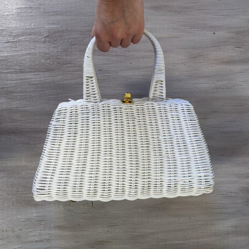 White Woven Basket Purse by Magid