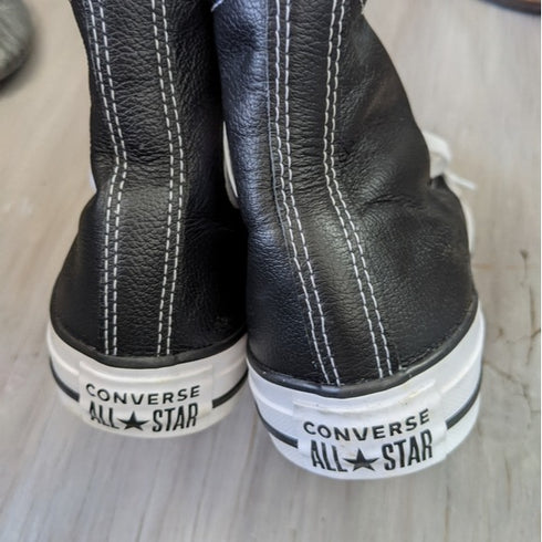 Black leather high top Converse - Size 6