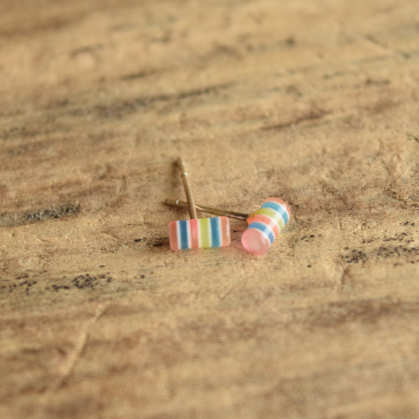 Striped plastic club kid earrings vintage 90s 2000s