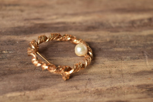 12kt gold filled brooch