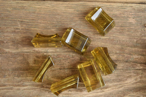 Vintage Lucite bracelet beads - large chunky beads - see through beads - clear yellow beads - translucent beads - large bracelet beads