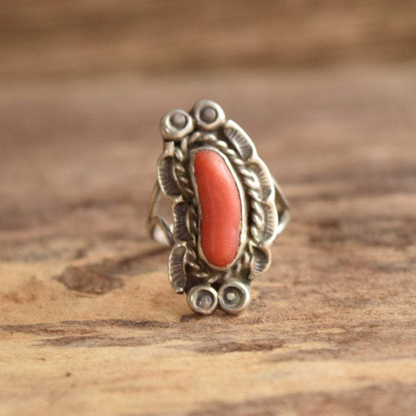 Vintage Coral Branch Southwestern Ring Size 7 1/2