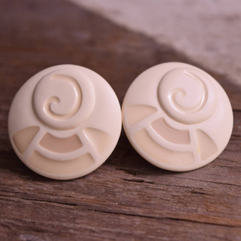 Round Beachy Clip On Earrings