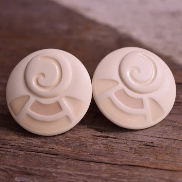 Round Beachy Clip On Earrings