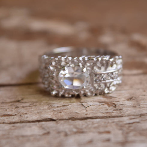 Vintage Rhinestone Ring Size 9.5