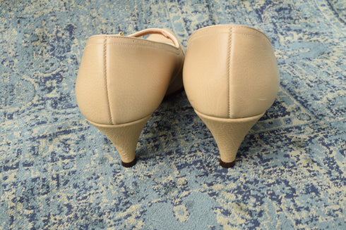 50s 60s Beige Heels - Size 7 Nude Mary Jane Heels