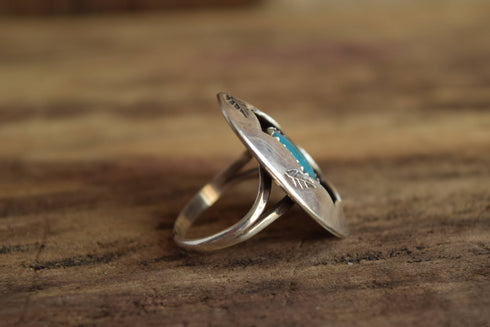 Shadowbox Turquoise ring - Size 7