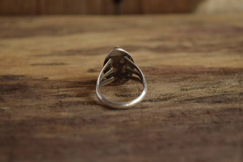 Size 7 Marquise Green Stone Ring