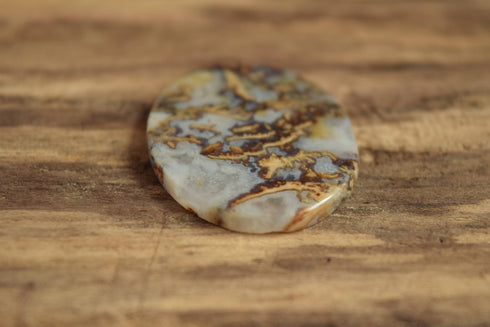 Brown and White Agate Oval for jewelry making, wire wrapping