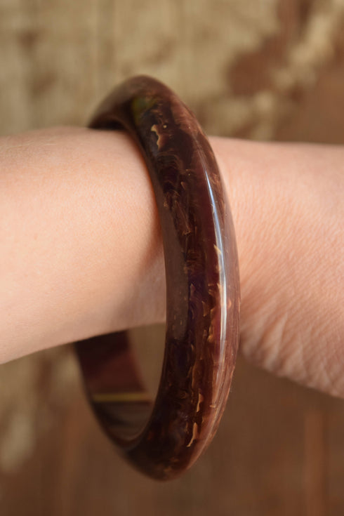 Flying Saucer Bakelite Bangle Bracelet Marbled Purple