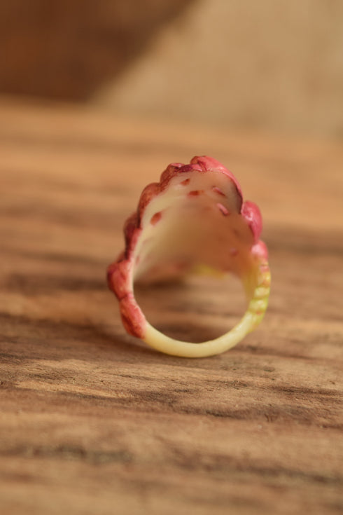 Size 7.5 Ruby Painted Celluloid Flower Ring