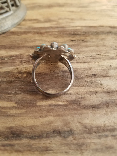 Turquoise cluster ring size 9 1/2 onyx center