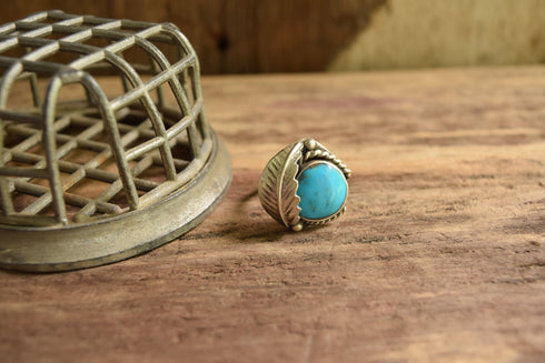 Round Turquoise Leaf Ring Size 9