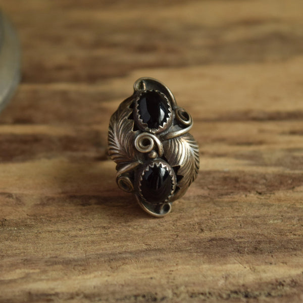 Size 6 Black Stone Native American Ring