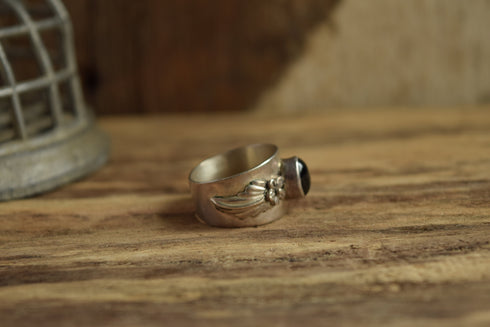 Wide Band Floral Onyx Ring Size 7 1/4